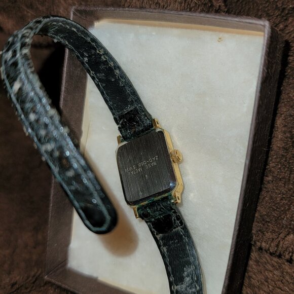 Vintage Baylor Quartz Watch - Picture 3 of 3